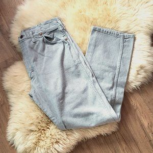 Vintage Men's Light Gray Denim Wrangler Jeans